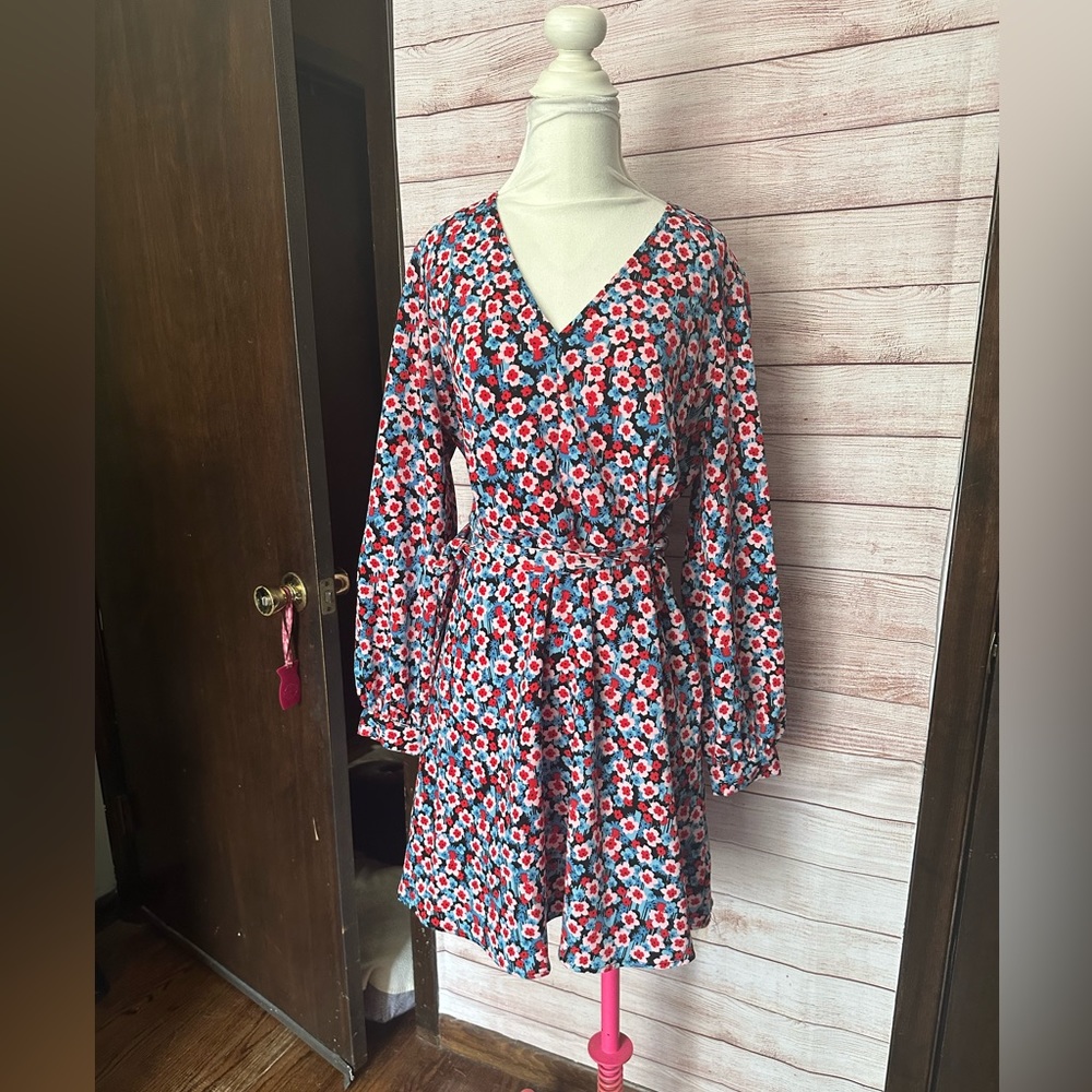 Falling Love Floral print dress by POPSUGAR